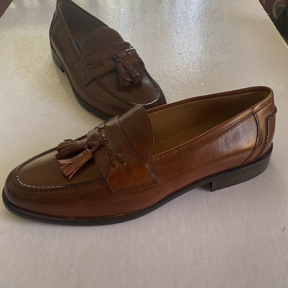 JOHNSTON & MURPHY Men’s Classic Brown Leather Tassel Loafers Size 10.5M main image 8